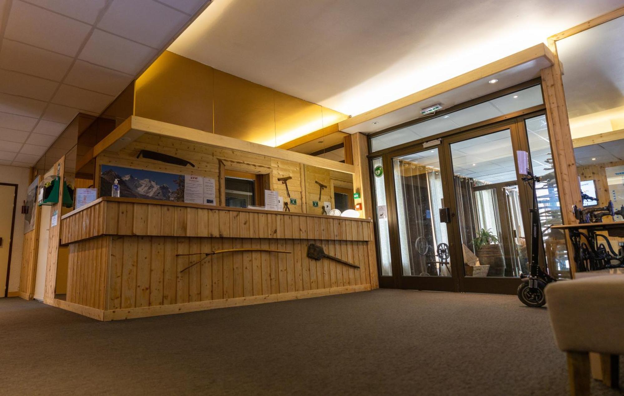 Vvf Serre Chevalier Briancon Le Monêtier-les-Bains Buitenkant foto